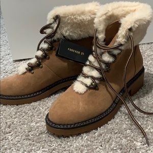 Boots, brand new never worn